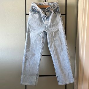 Levi’s ribcage straight ankle jeans 24